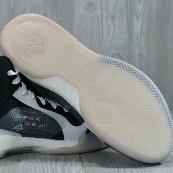 Men's Adidas Marque Boost (Size 14) NWOB - Picture 6 of 8